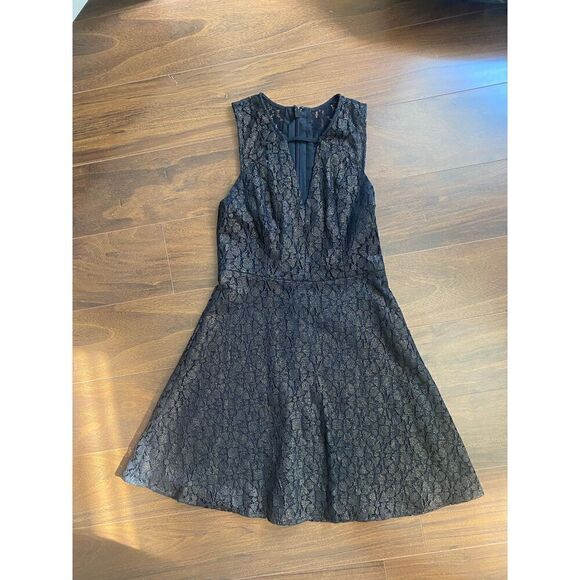 BCBGeneration 0 black and gold lace dress - Picture 2 of 7
